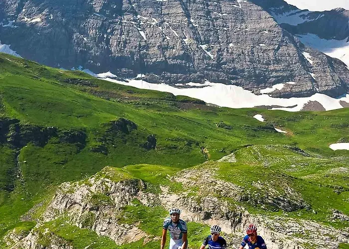 オテル ル モンタギュー 3* リュス・サン・ソヴァール