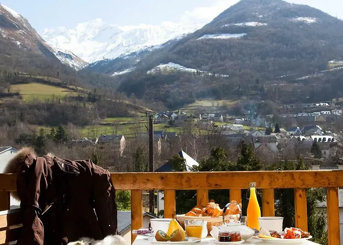 ホテル オテル ル モンタギュー リュス・サン・ソヴァール